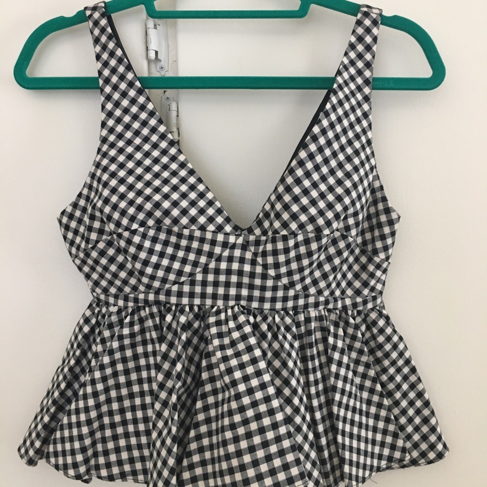 Peplum cropped top